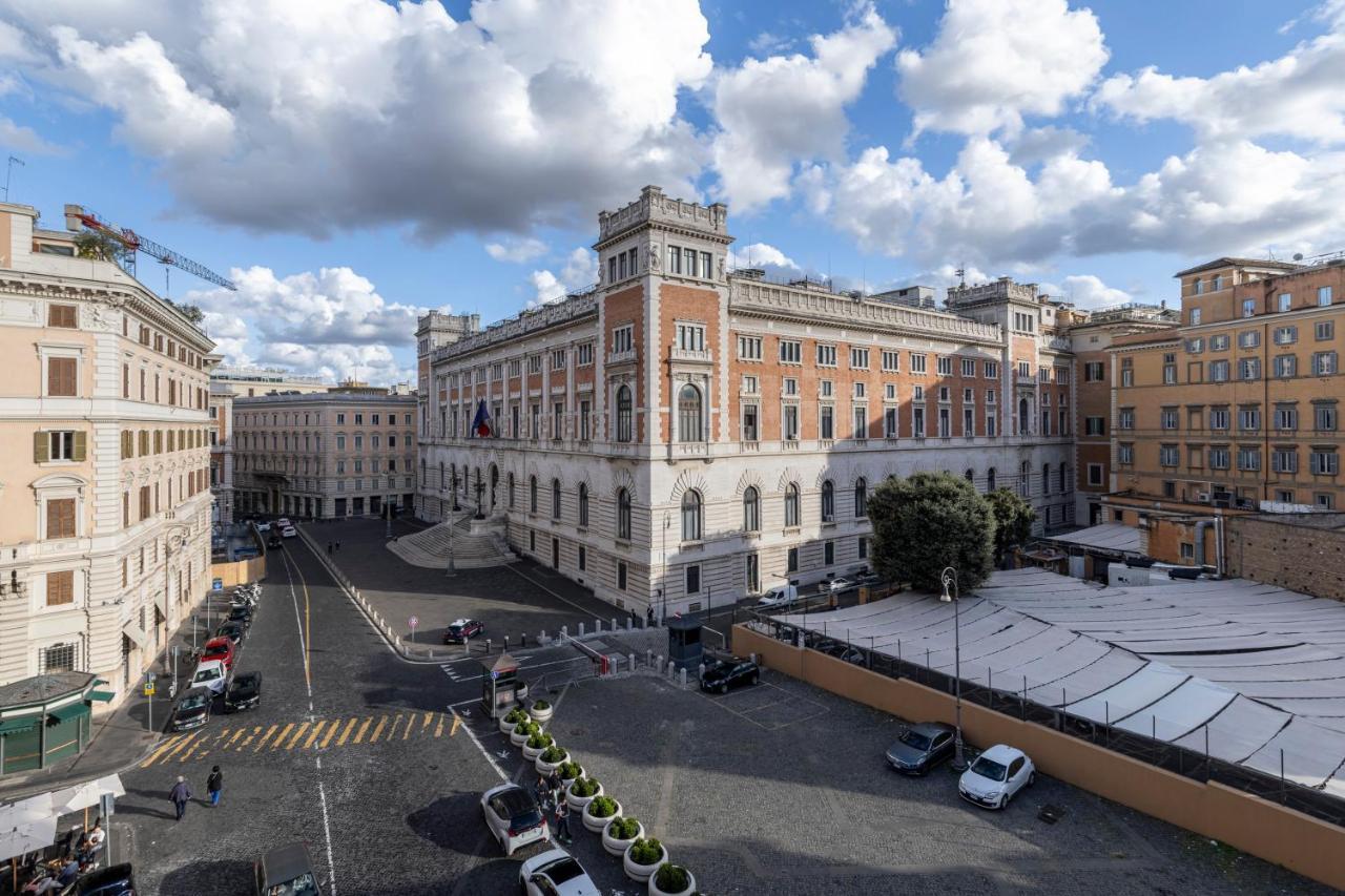 Parlamento Luxury Apartment 罗马 外观 照片